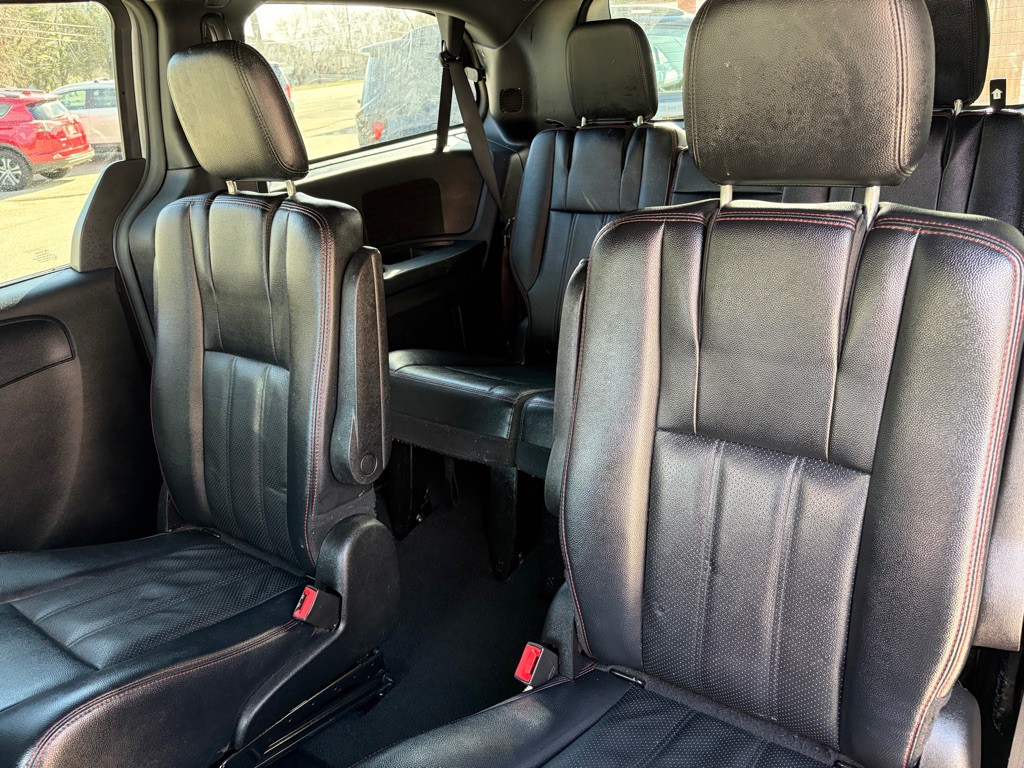 2016 Dodge Grand Caravan Image 15