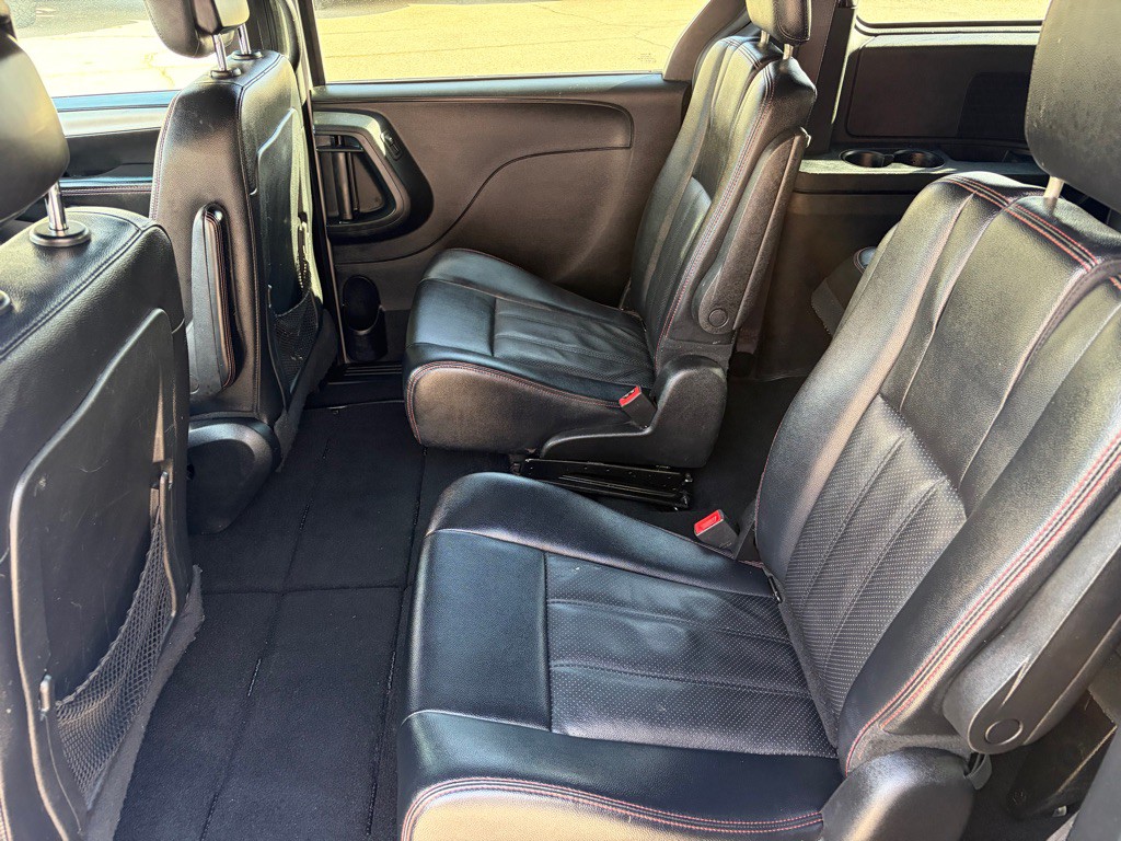 2016 Dodge Grand Caravan Image 16