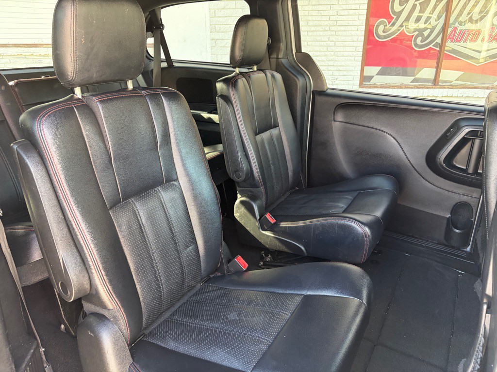 2016 Dodge Grand Caravan Image 23