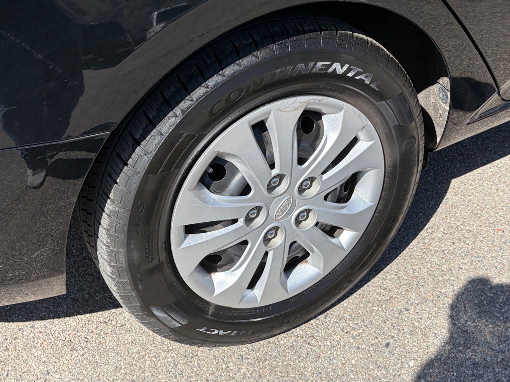 2012 Kia Forte Image 11