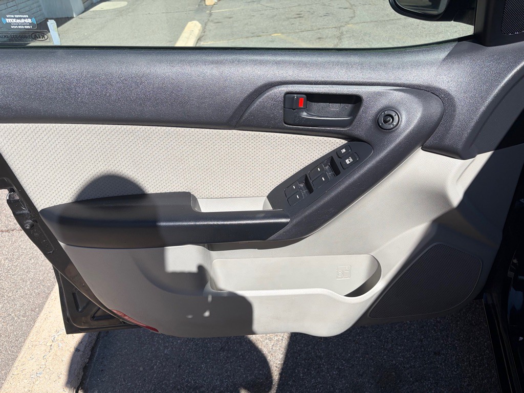 2012 Kia Forte Image 12