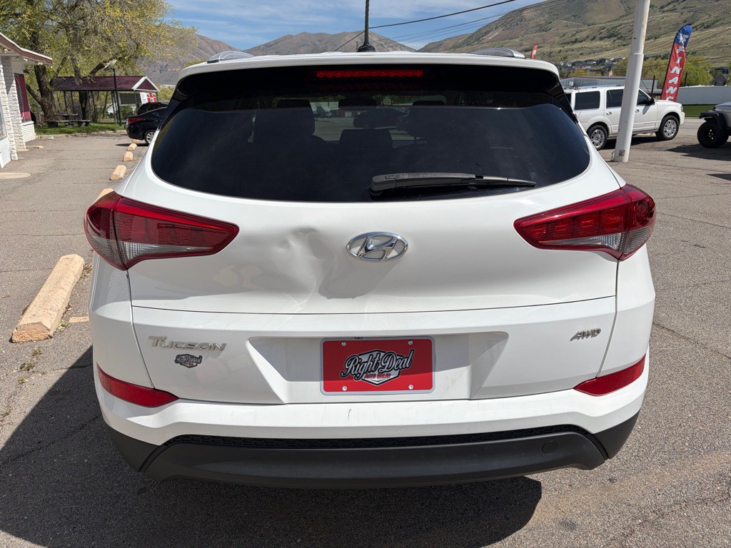 2017 Hyundai Tucson Image 6
