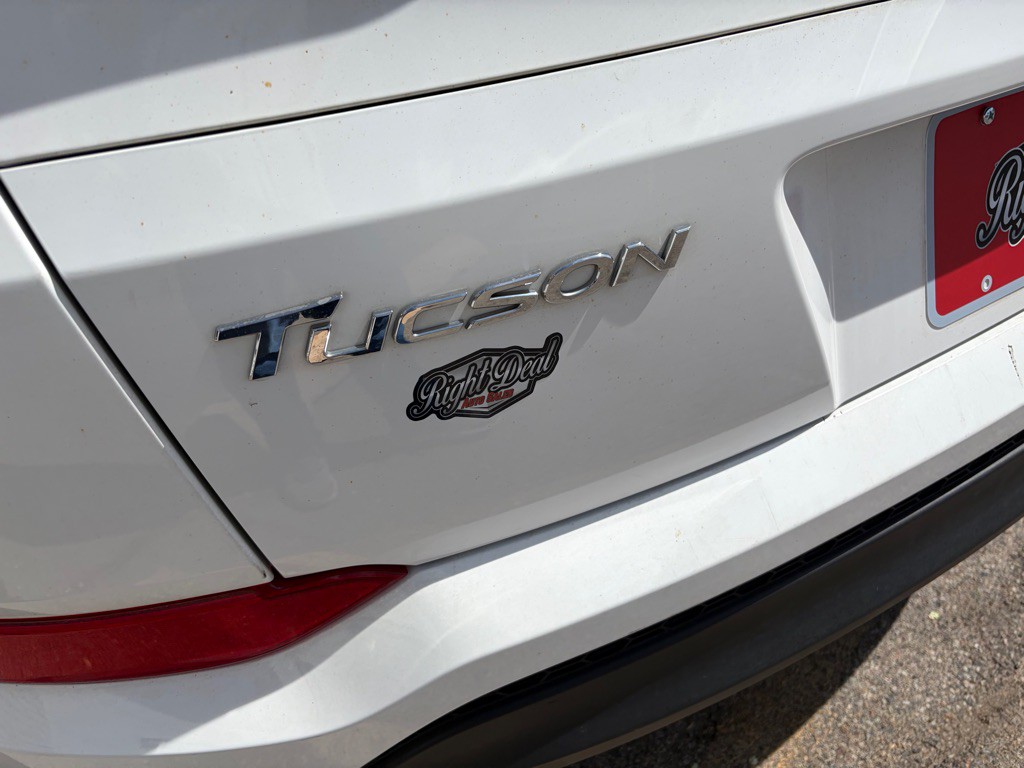 2017 Hyundai Tucson Image 10