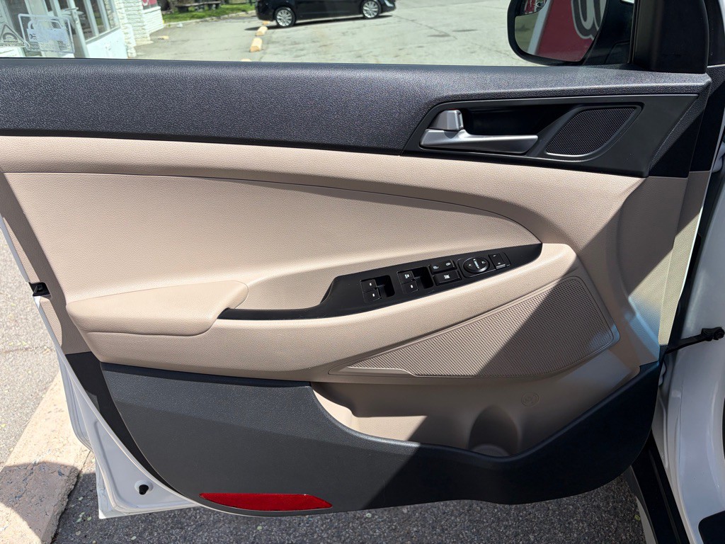 2017 Hyundai Tucson Image 13