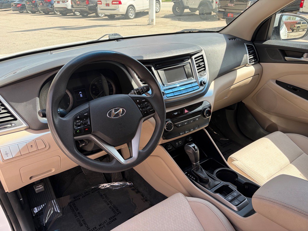 2017 Hyundai Tucson Image 15