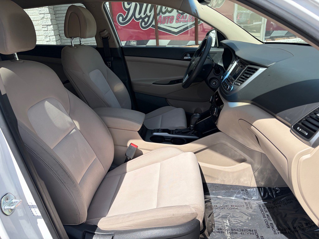 2017 Hyundai Tucson Image 20