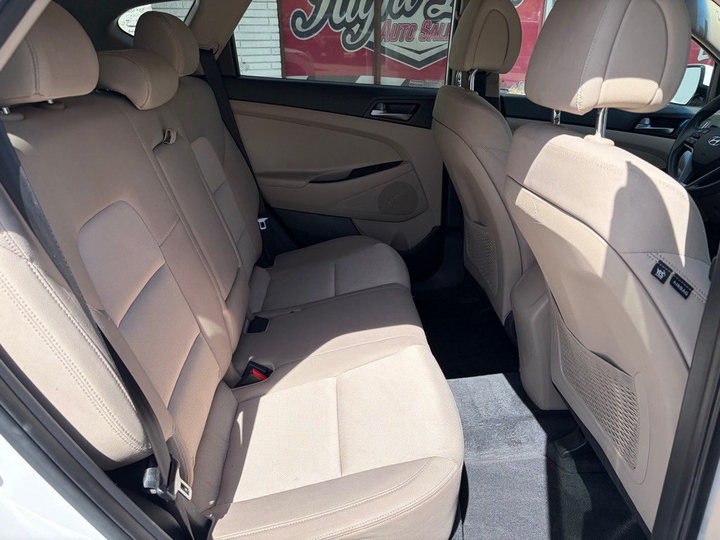 2017 Hyundai Tucson Image 23