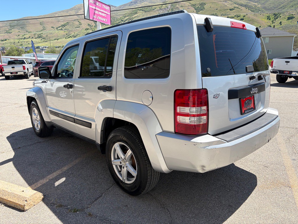 2012 Jeep Liberty Image 5