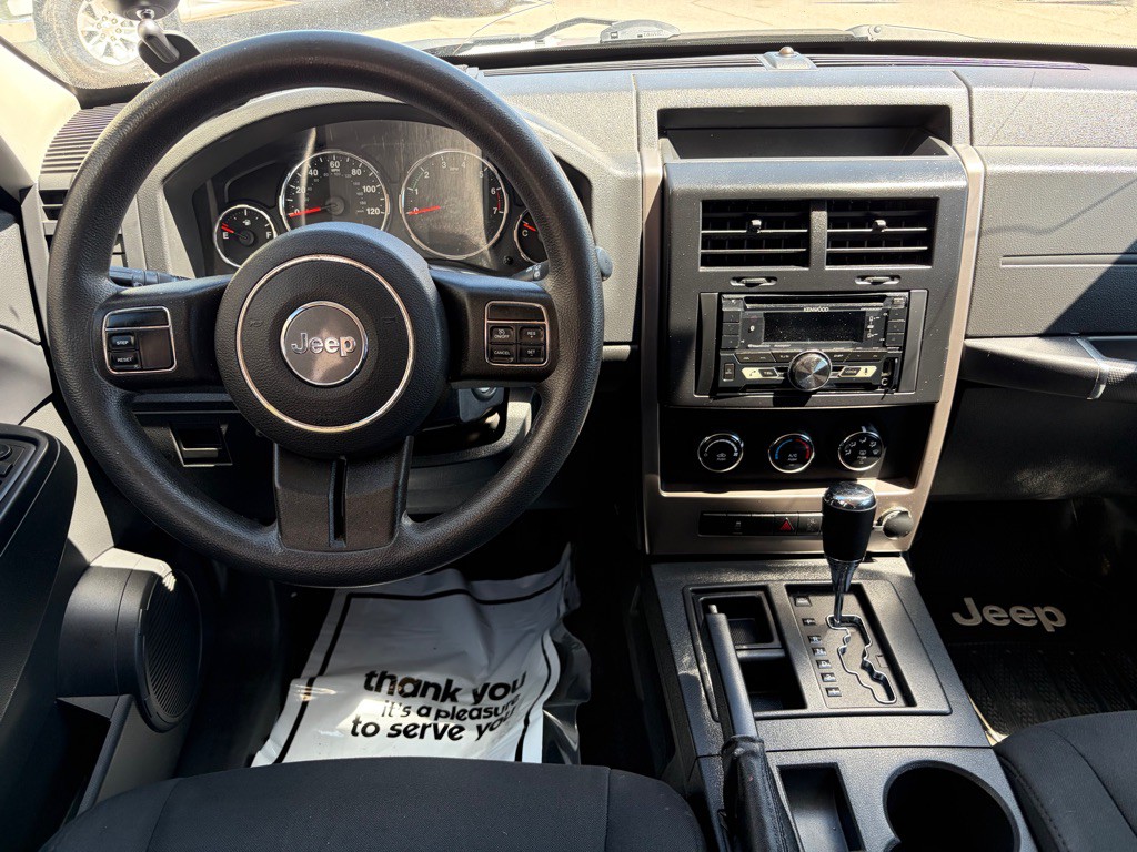 2012 Jeep Liberty Image 19