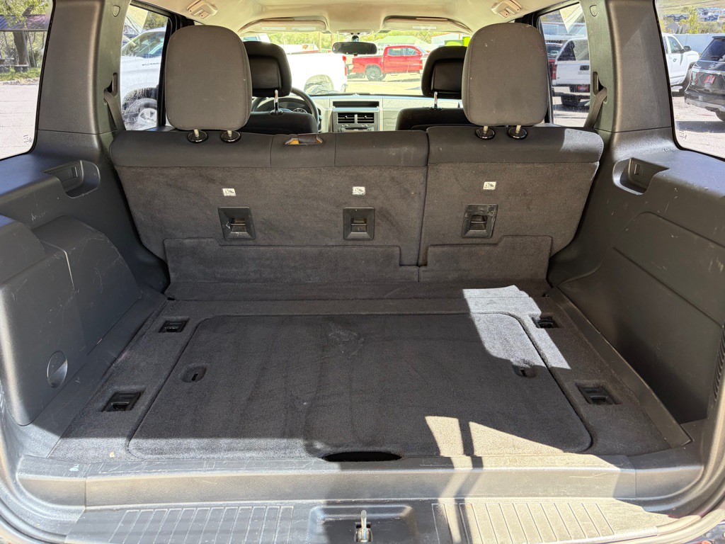 2012 Jeep Liberty Image 21