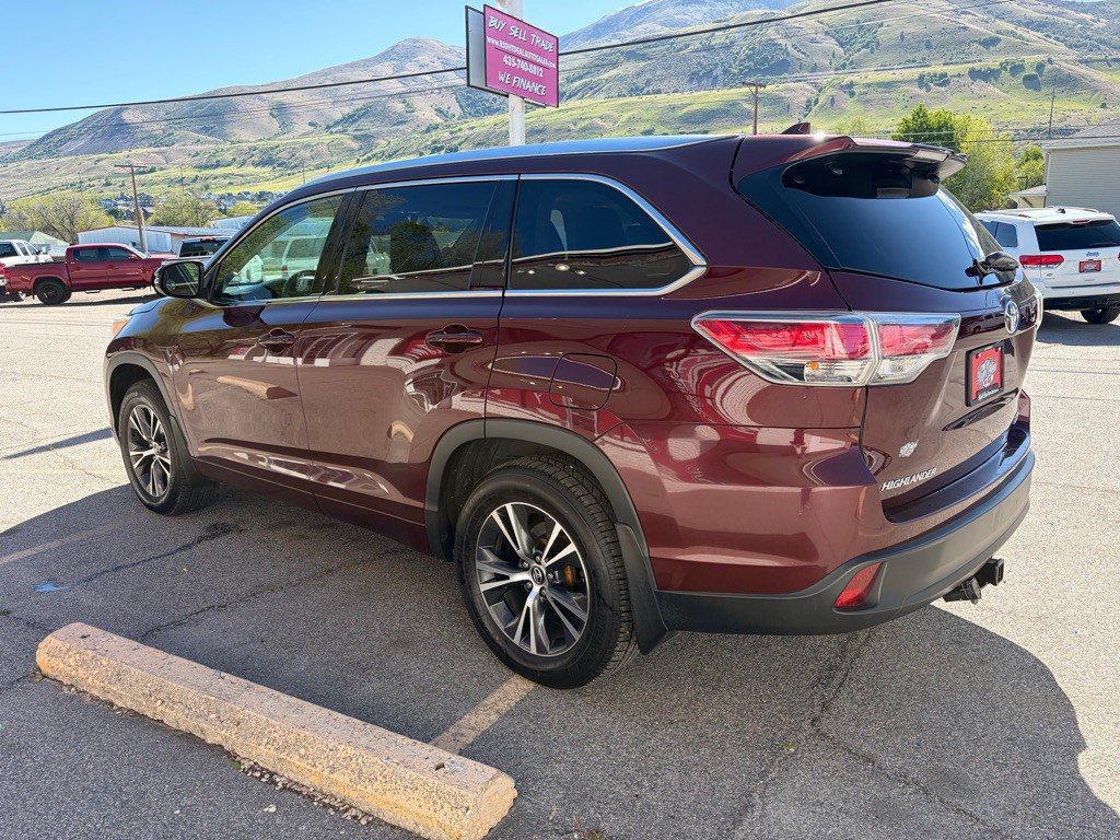 2016 Toyota Highlander Image 5