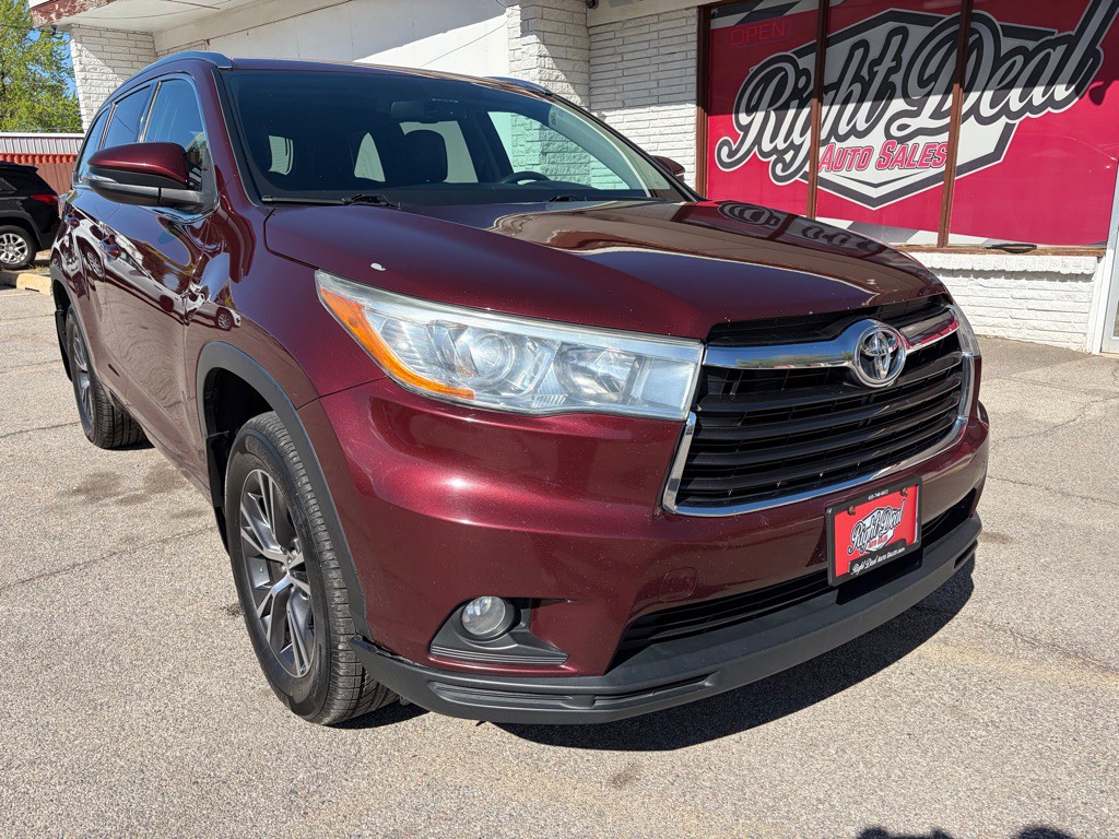 2016 Toyota Highlander Image 9
