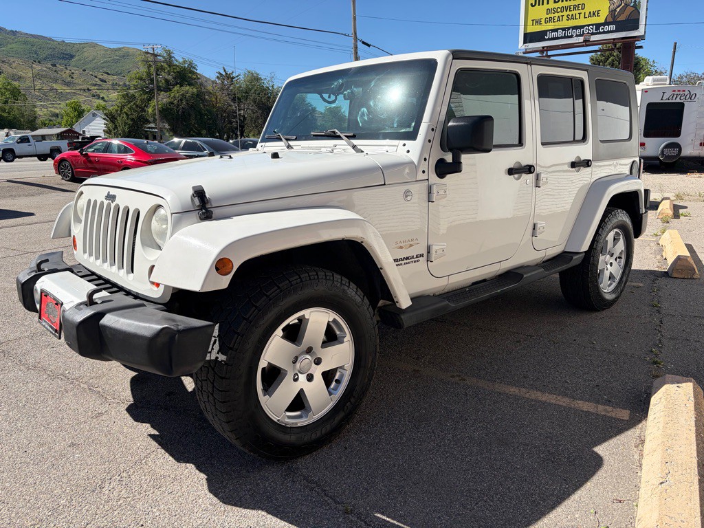 2010 Jeep Wrangler Unlimited Image 3