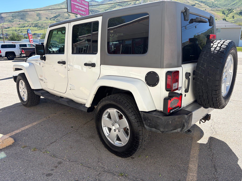 2010 Jeep Wrangler Unlimited Image 5