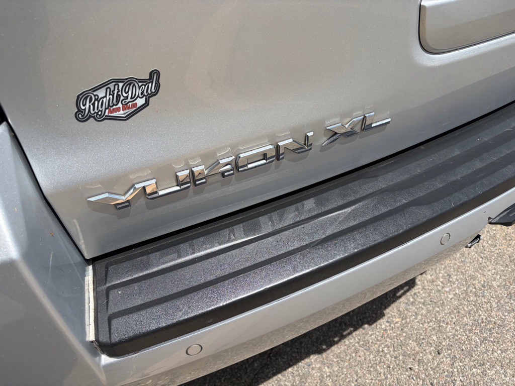 2016 GMC Yukon Image 9