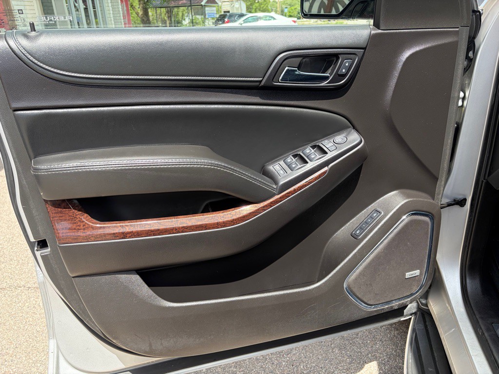 2016 GMC Yukon Image 13