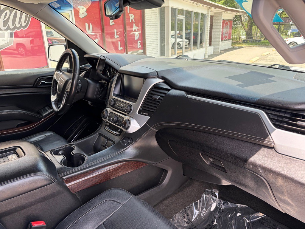 2016 GMC Yukon Image 25