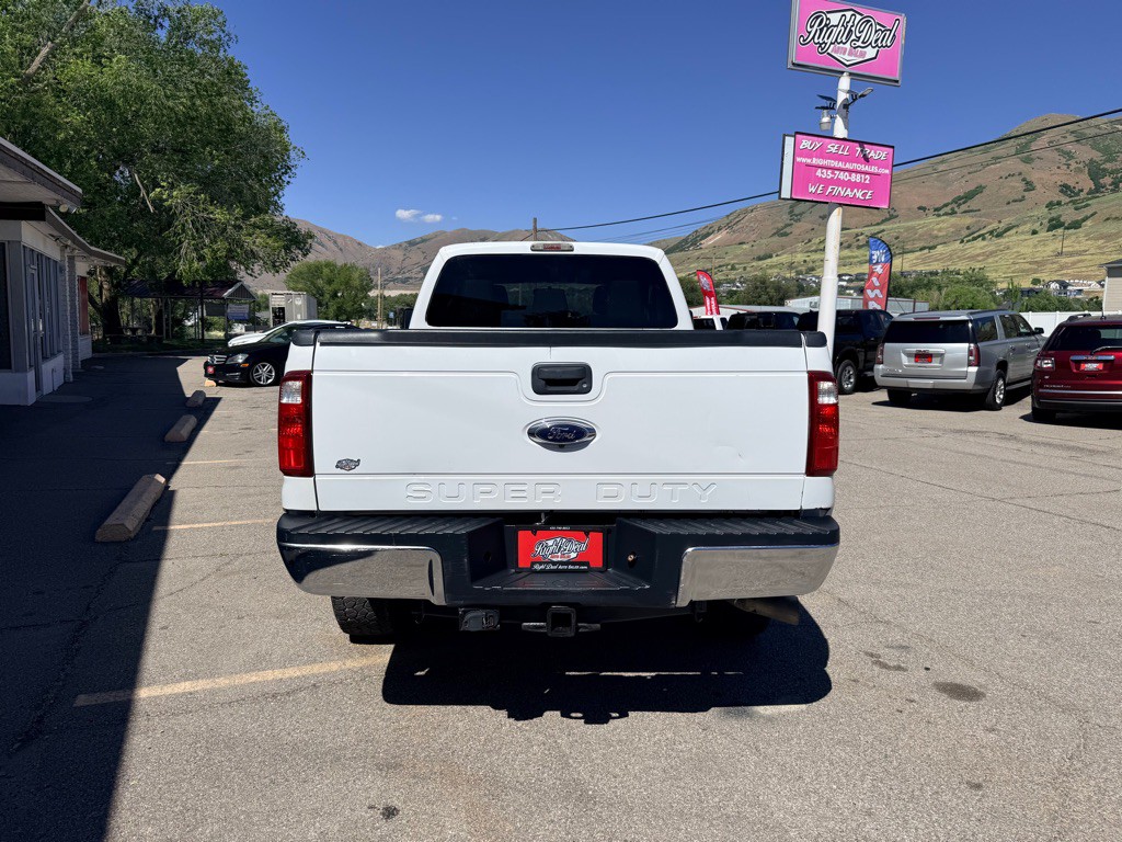 2011 Ford F-350 Image 6