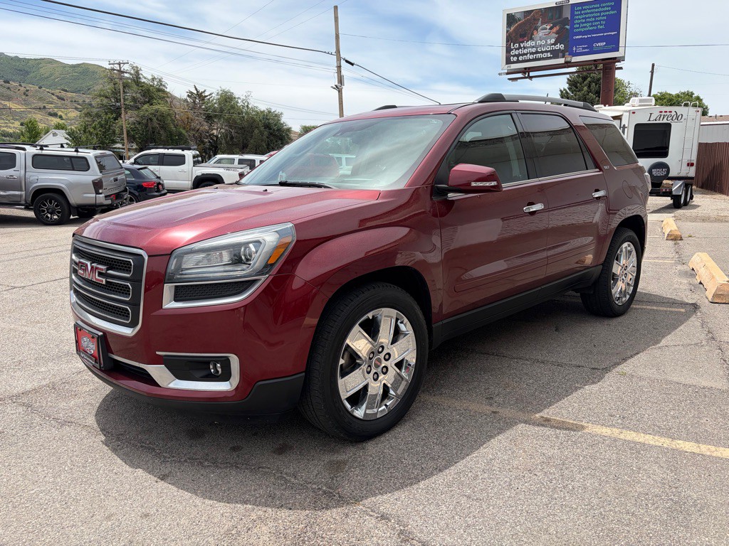 2017 GMC Acadia Image 3