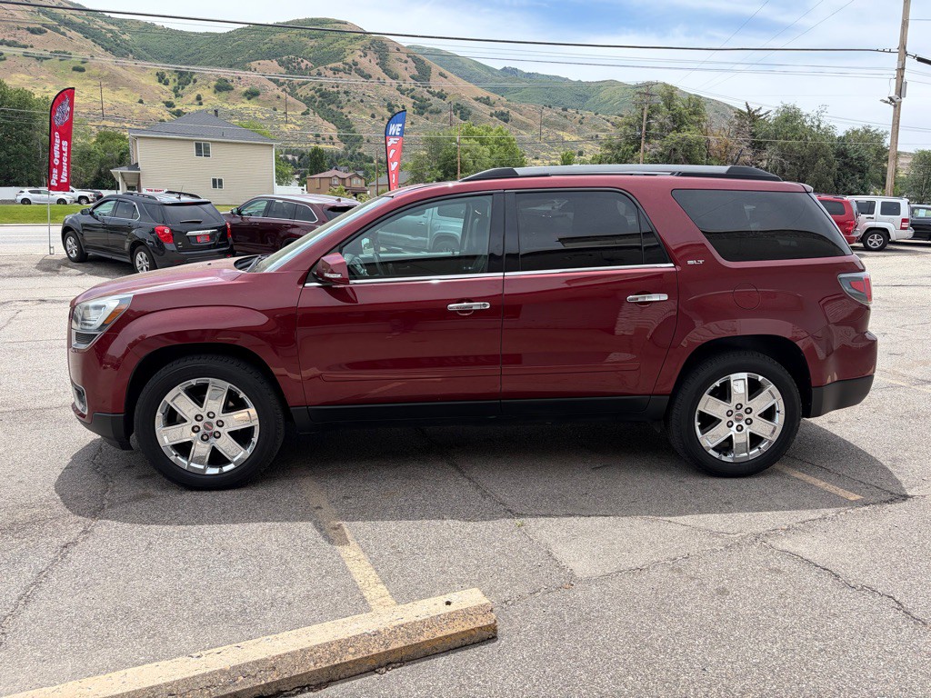 2017 GMC Acadia Image 4
