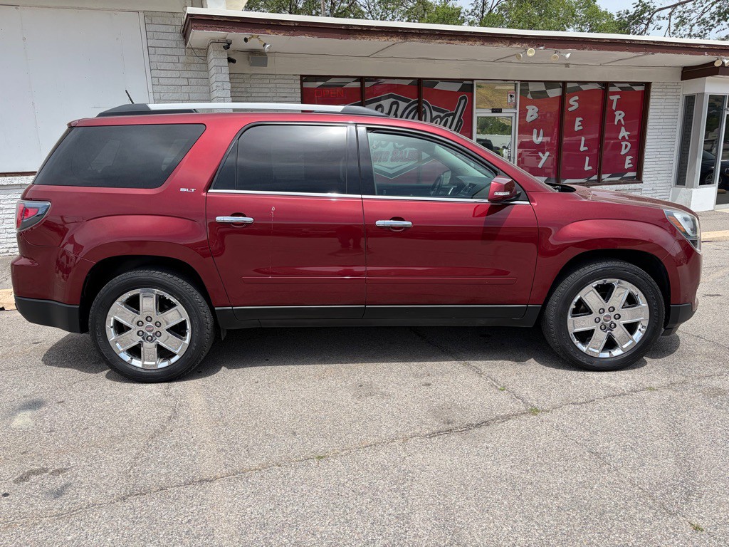 2017 GMC Acadia Image 8