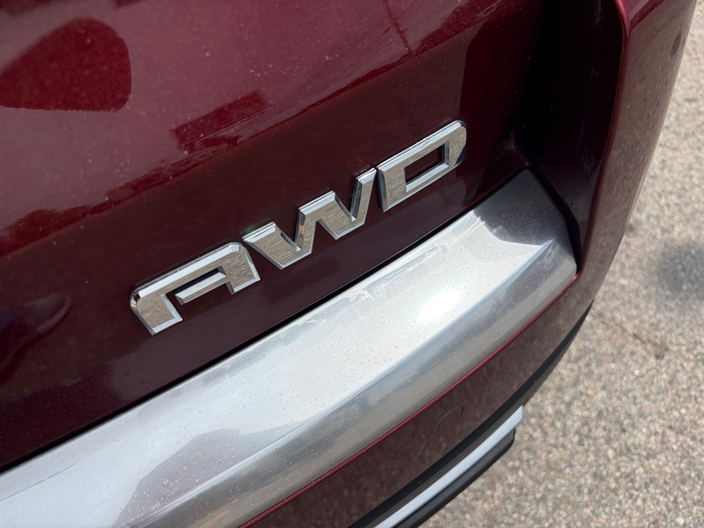2017 GMC Acadia Image 11