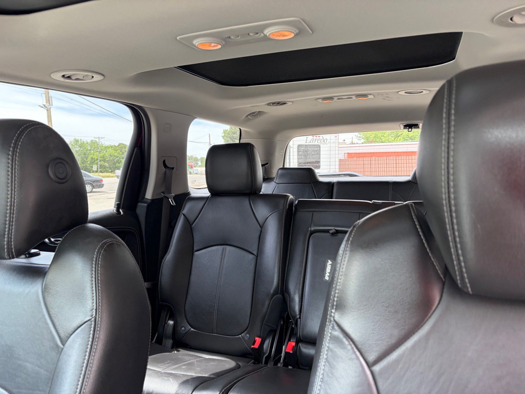 2017 GMC Acadia Image 16