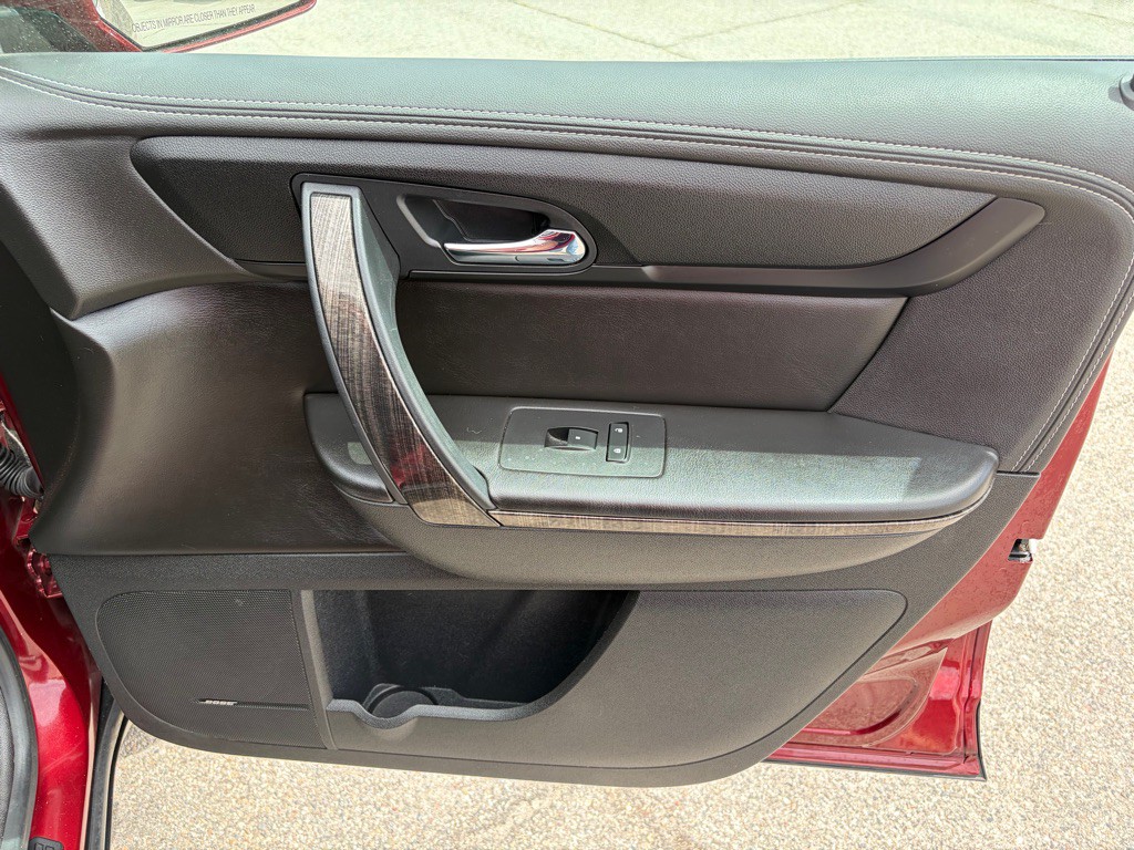 2017 GMC Acadia Image 23