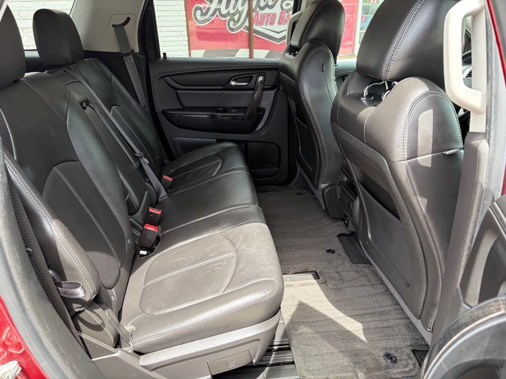 2017 GMC Acadia Image 27