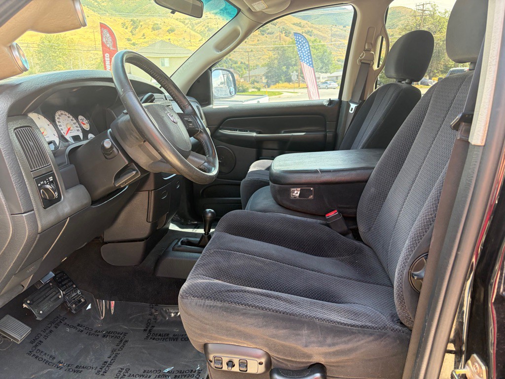 2005 Dodge Ram 2500 Image 14