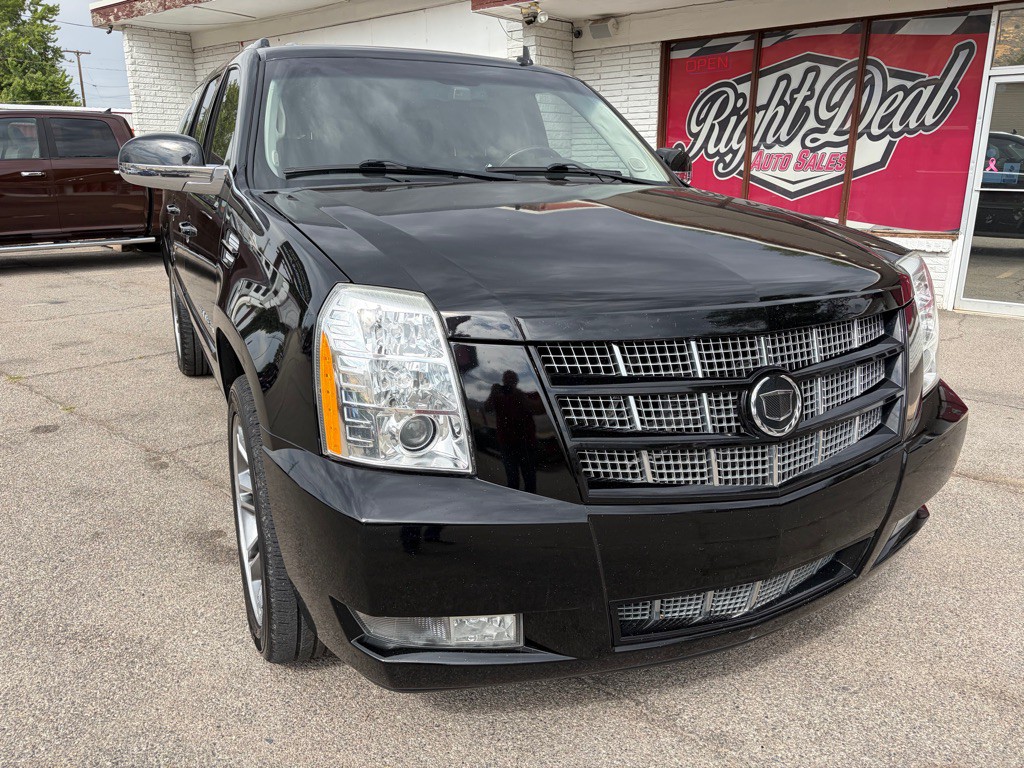 2014 Cadillac Escalade Image 9