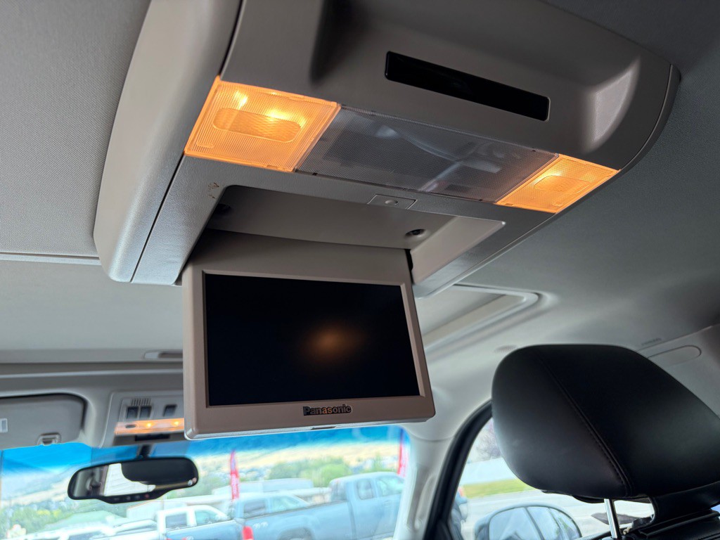 2014 Cadillac Escalade Image 20