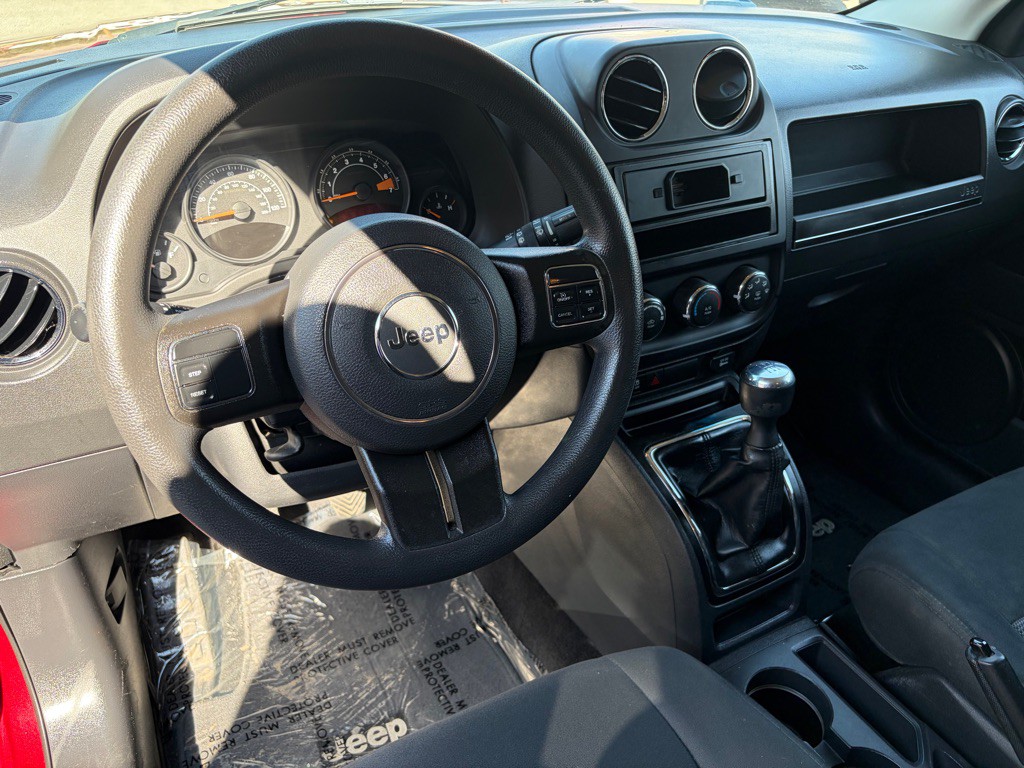 2015 Jeep Patriot Image 15