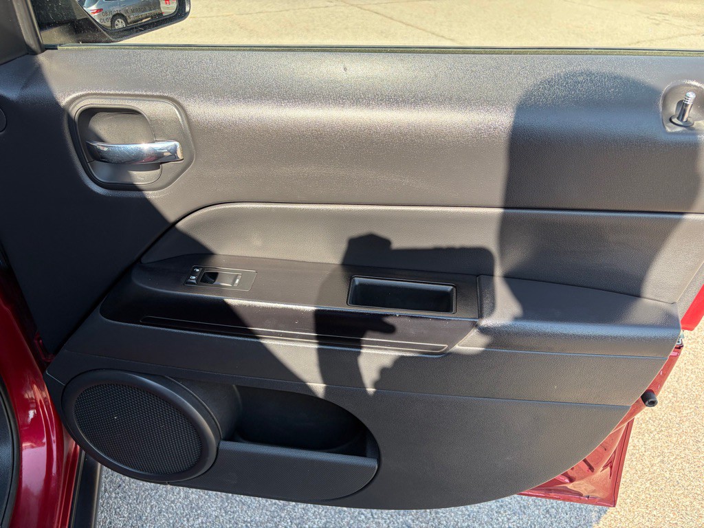 2015 Jeep Patriot Image 23
