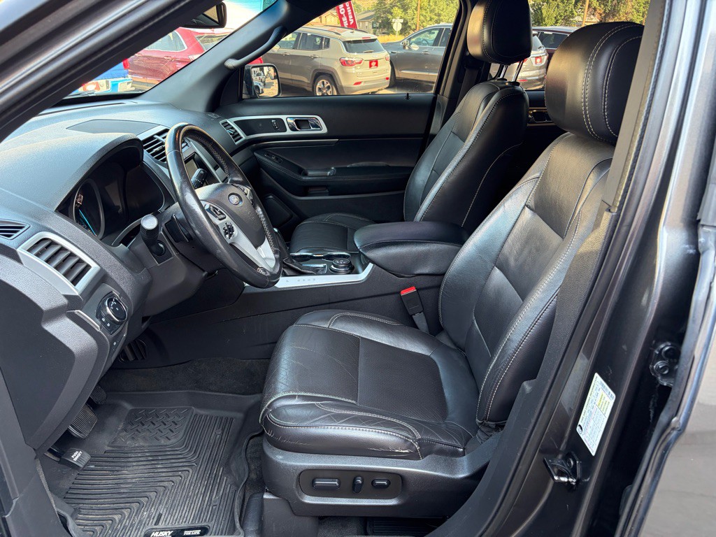 2015 Ford Explorer Image 15