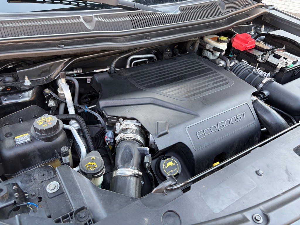 2015 Ford Explorer Image 29