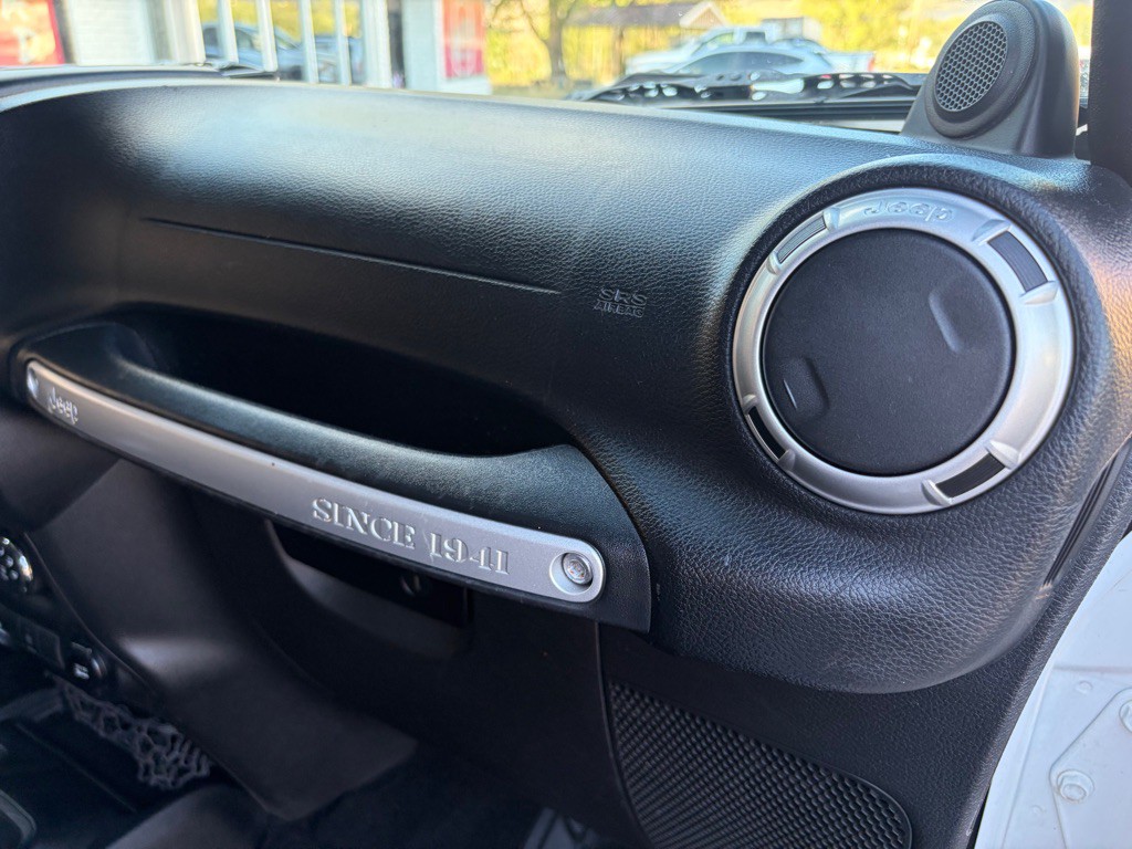 2014 Jeep Wrangler Unlimited Image 29
