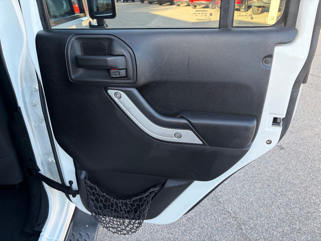 2014 Jeep Wrangler Unlimited Image 30