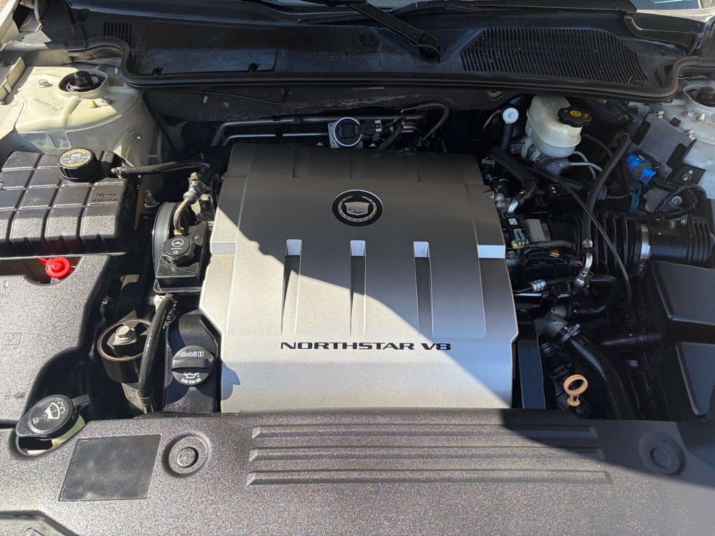 2010 Cadillac DTS Image 29