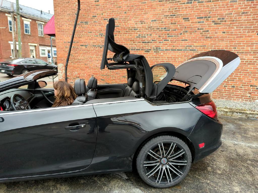 2016 Buick Cascada Image 4