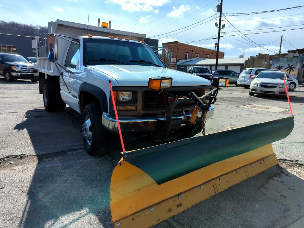 1997 GMC Sierra 3500 Image 4