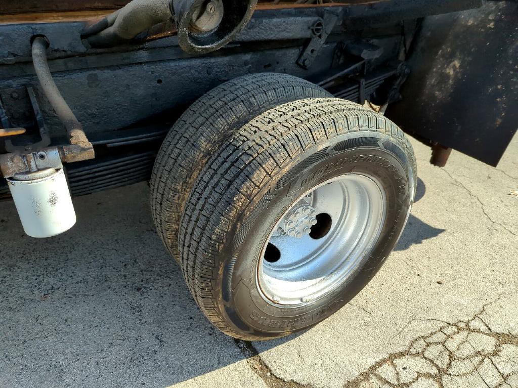 1997 GMC Sierra 3500 Image 11