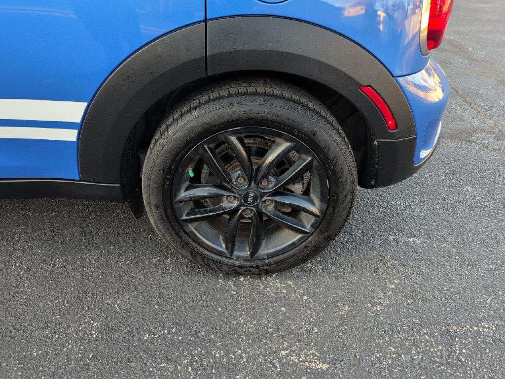 2014 MINI Countryman Image 10