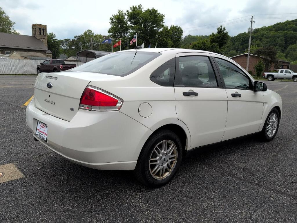 2009 Ford Focus Image 3