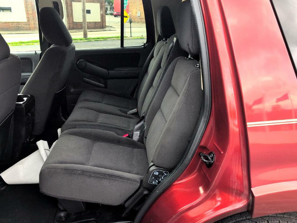 2010 Ford Explorer Image 10