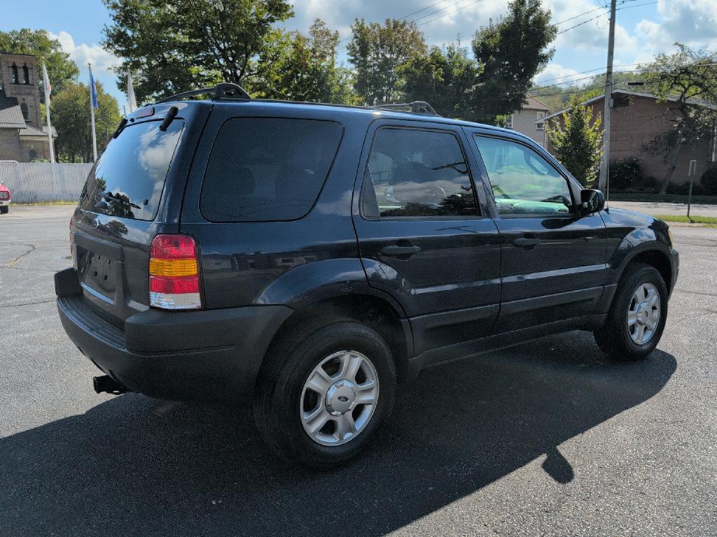 2003 Ford Escape Image 3