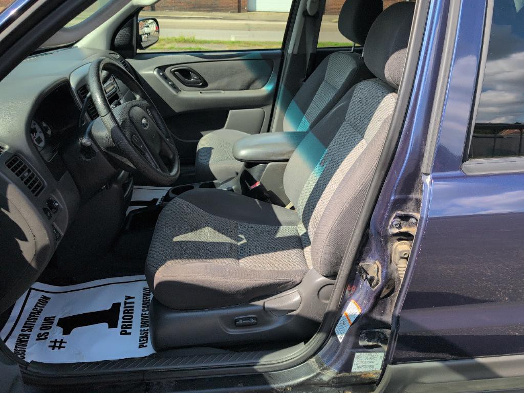 2003 Ford Escape Image 5