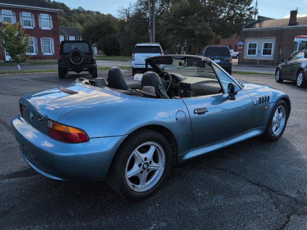 1997 BMW Z3 Image 3