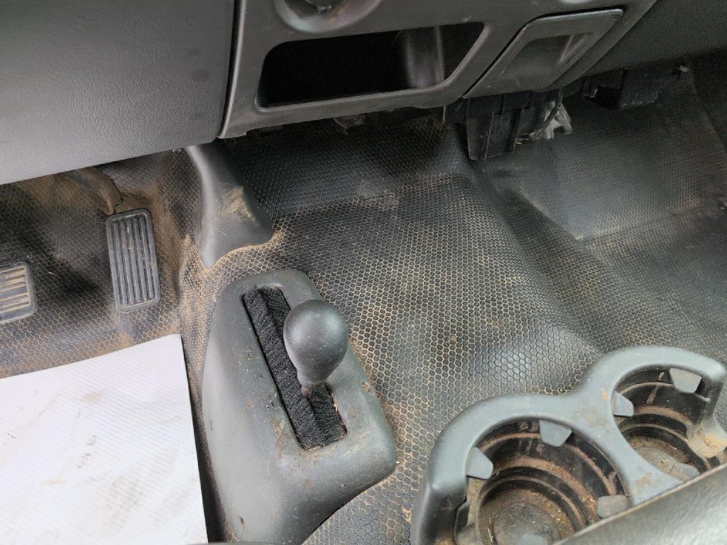 2005 Chevrolet Silverado 1500 Image 13