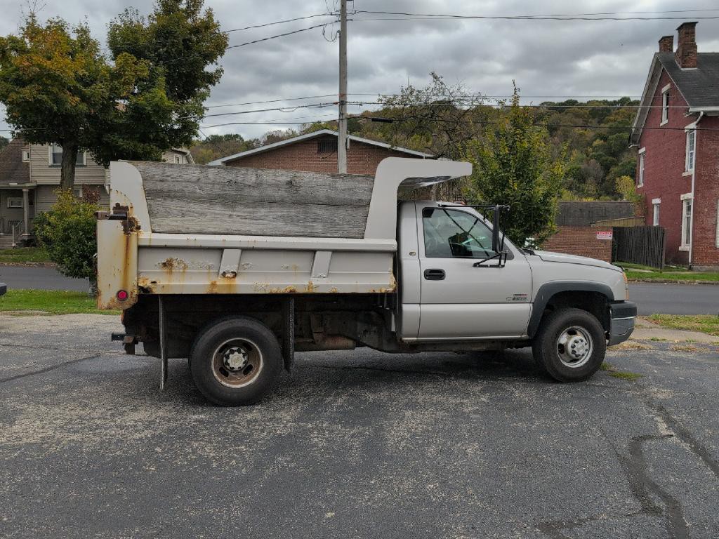 2005 Chevrolet Silverado 1500 Image 17